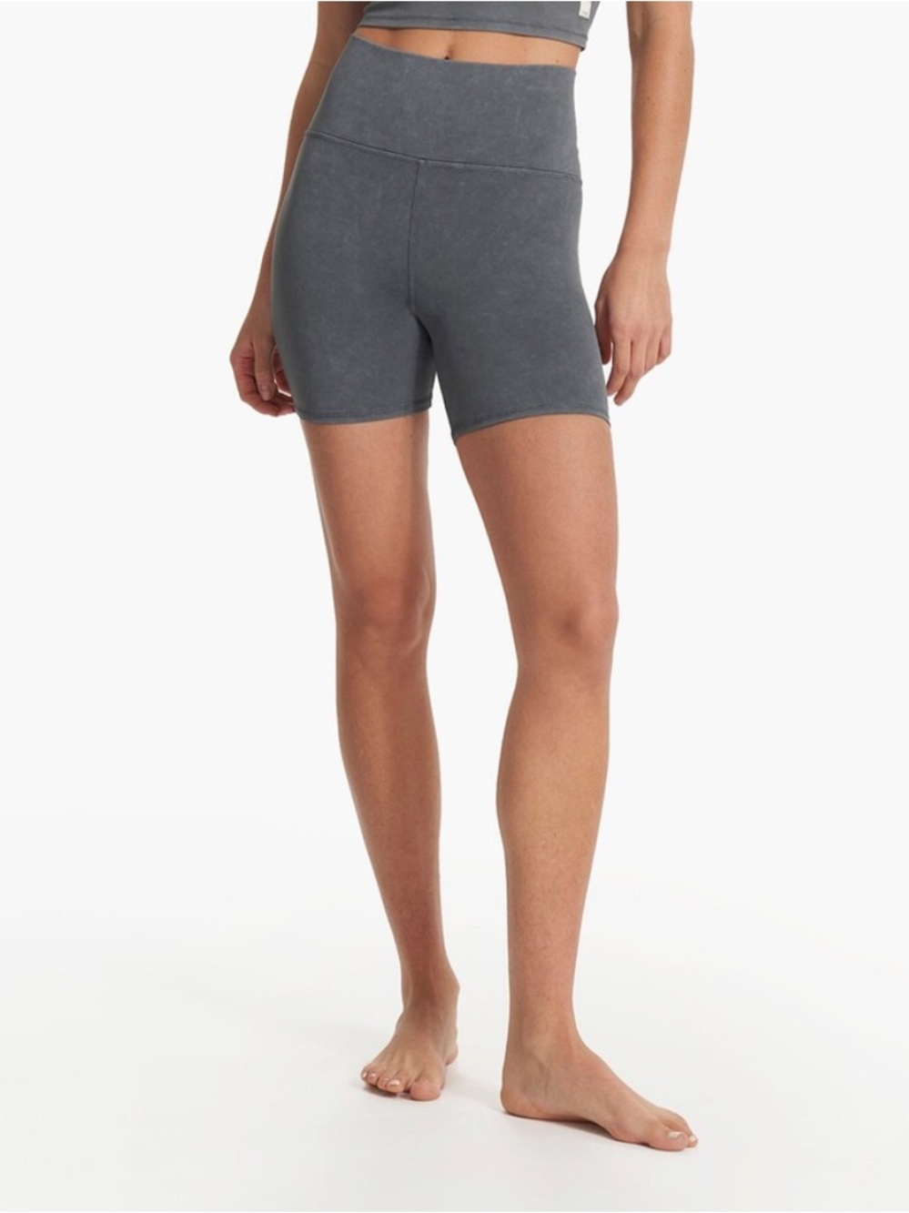 New Vuori Washed Studio Shorts - Washed Charcoal - Sz XL